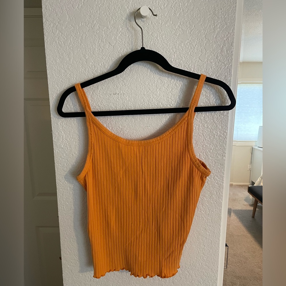 Old Navy cropped tank